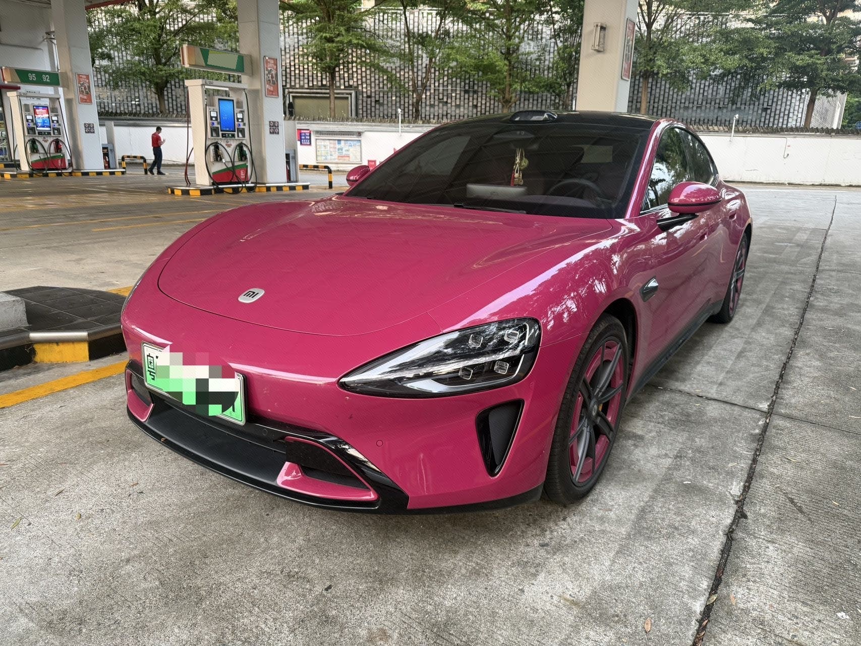 MI SU7 2025 MI SU7 2025 car image