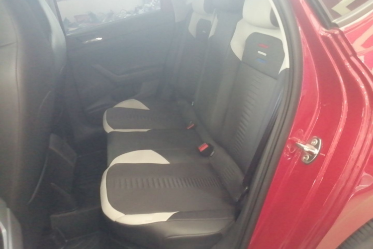 Volkswagen Polo 2023 car image #17