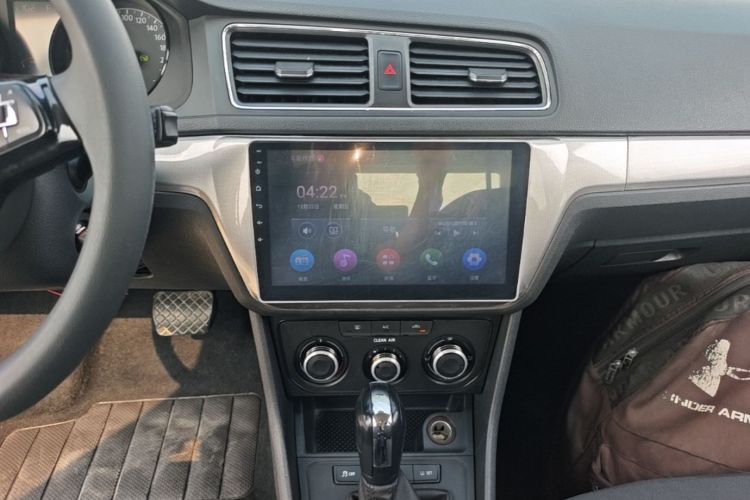 Volkswagen Lavida 2018 car image #13