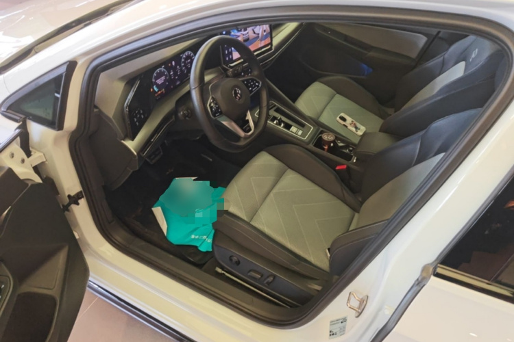 Volkswagen Golf 2024 #16 Volkswagen Golf 2024 car image #16