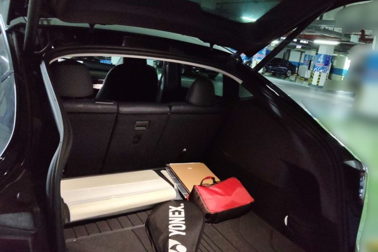 Tesla Model Y 2023 #21 Tesla Model Y 2023 car image #21
