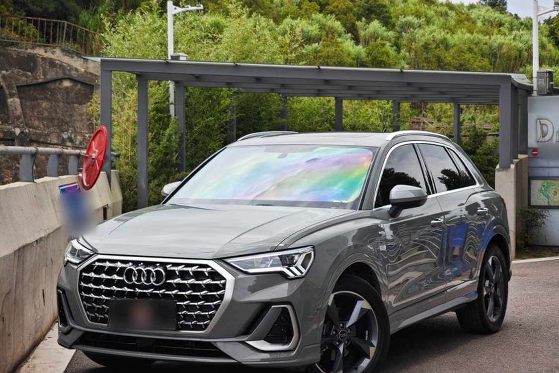 Audi Q3 2024 Audi Q3 2024 car image