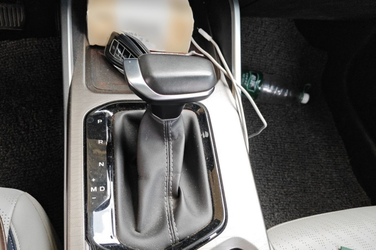 GEELY Emgrand 2022 #18 GEELY Emgrand 2022 car image #18