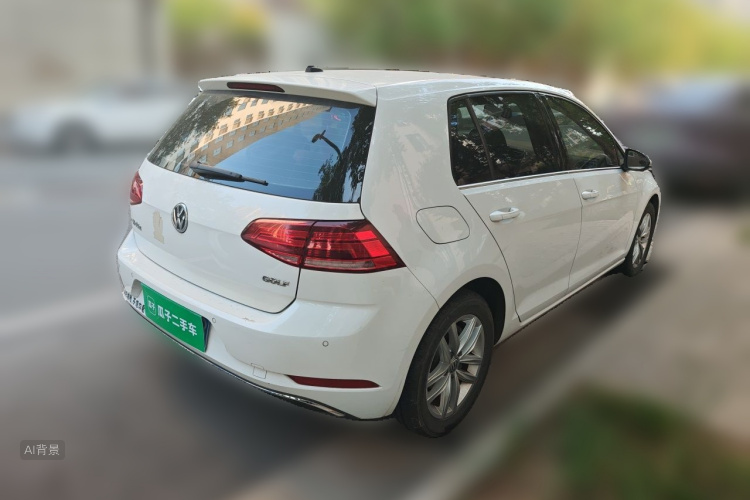 Volkswagen Golf 2019 car image #7