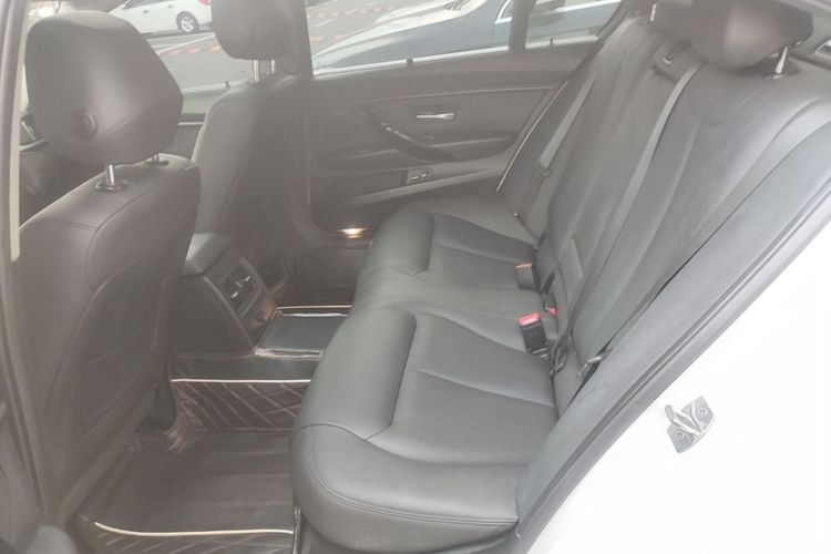 BMW 3 Series 2016 #17 BMW 3 Series 2016 car image #17