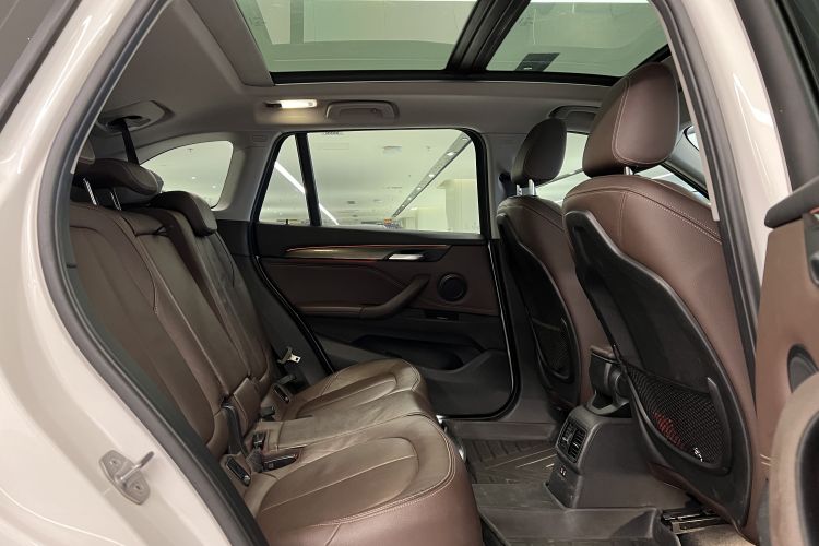 宝马 宝马X1新能源 2019 汽车图片 #19