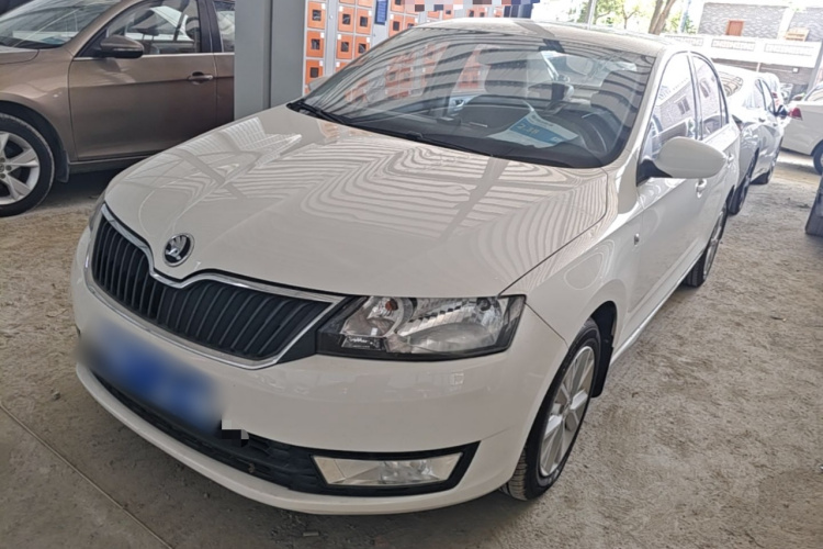 Skoda Rapid 2016 #2 Skoda Rapid 2016 image de voiture #2