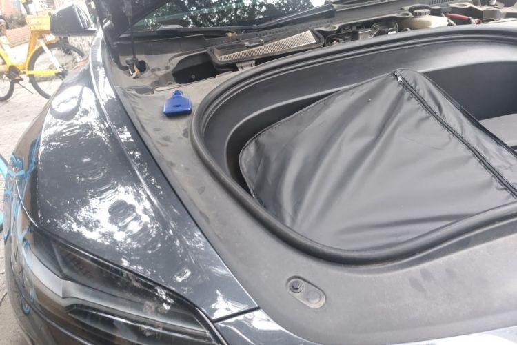 Tesla Model 3 2024 immagine di auto #22