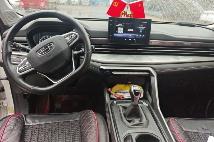 GEELY Vision X6 2022 immagine di auto #11
