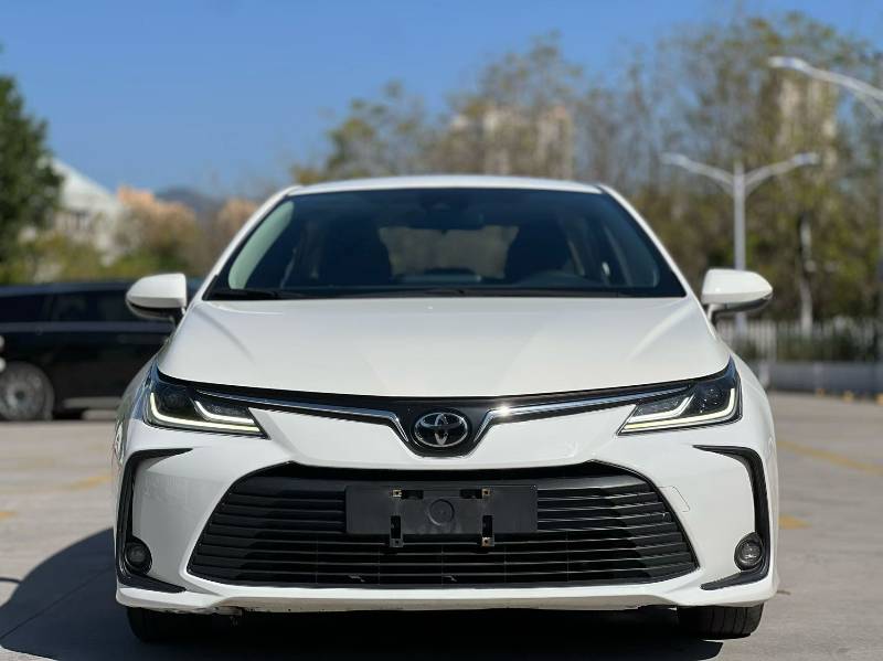 Toyota Corolla 2023 car image #2