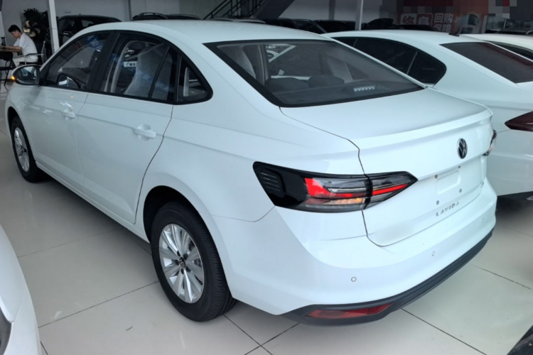 Volkswagen Lavida 2026 #5 Volkswagen Lavida 2026 car image #5