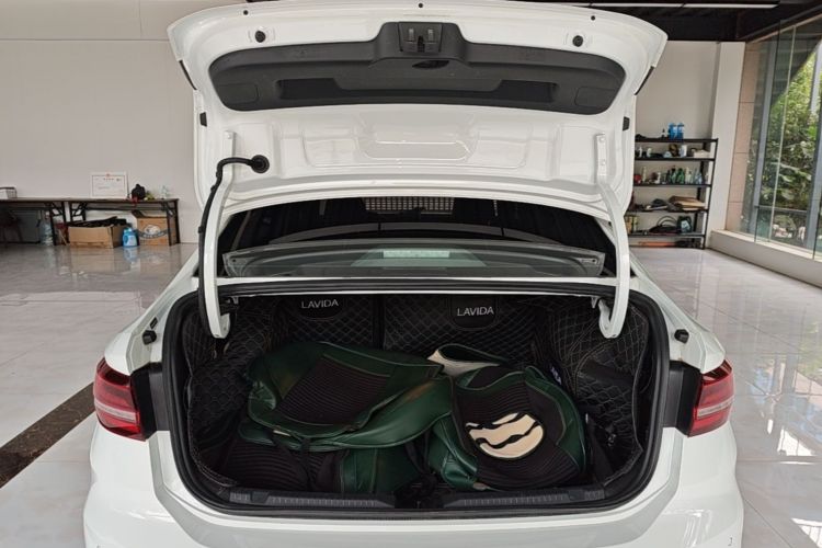 Volkswagen Lavida 2022 car image #19