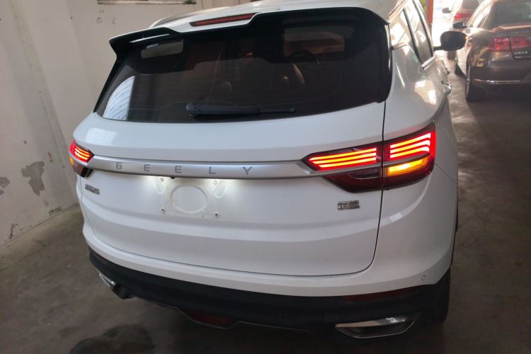 GEELY Coolray 2019 image de voiture #6