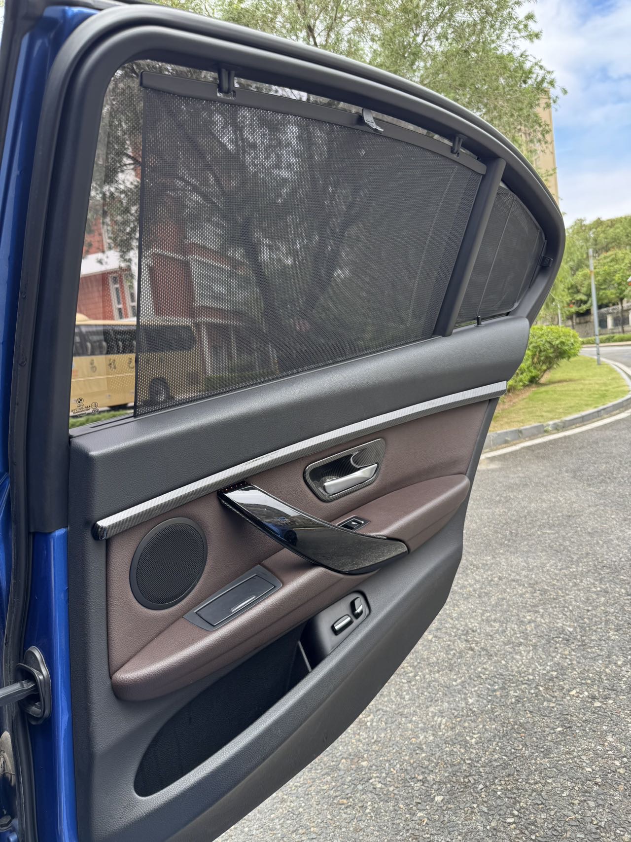 BMW 3 Series 2019 #10 BMW 3 Series 2019 car image #10