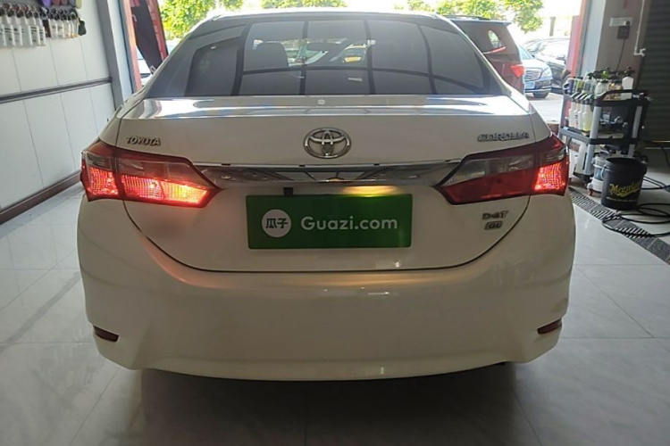 Toyota Corolla 2017 car image #6