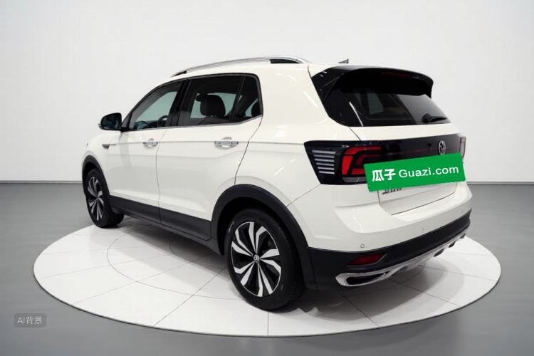 Volkswagen T-Cross 2019 #5 Volkswagen T-Cross 2019 car image #5