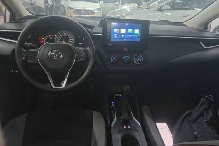 Toyota Corolla 2023 car image #10