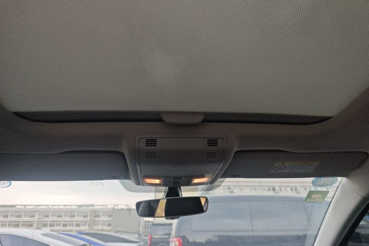 Volkswagen Golf 2019 imagen de coche #17