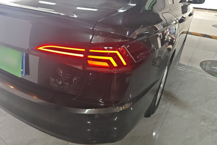 Volkswagen Bora 2021 immagine di auto #8