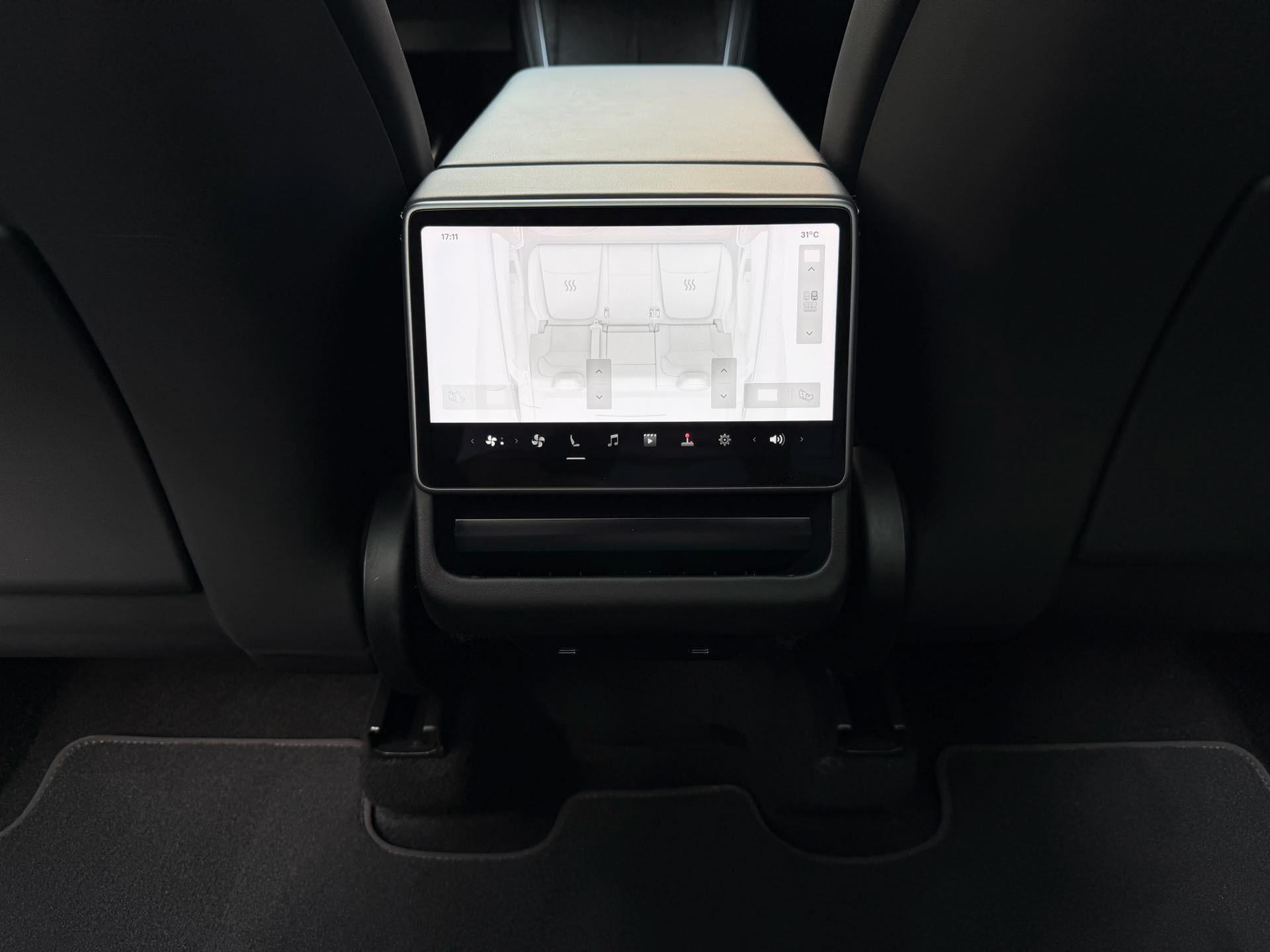 特斯拉 Model Y 2025 汽车图片 #9