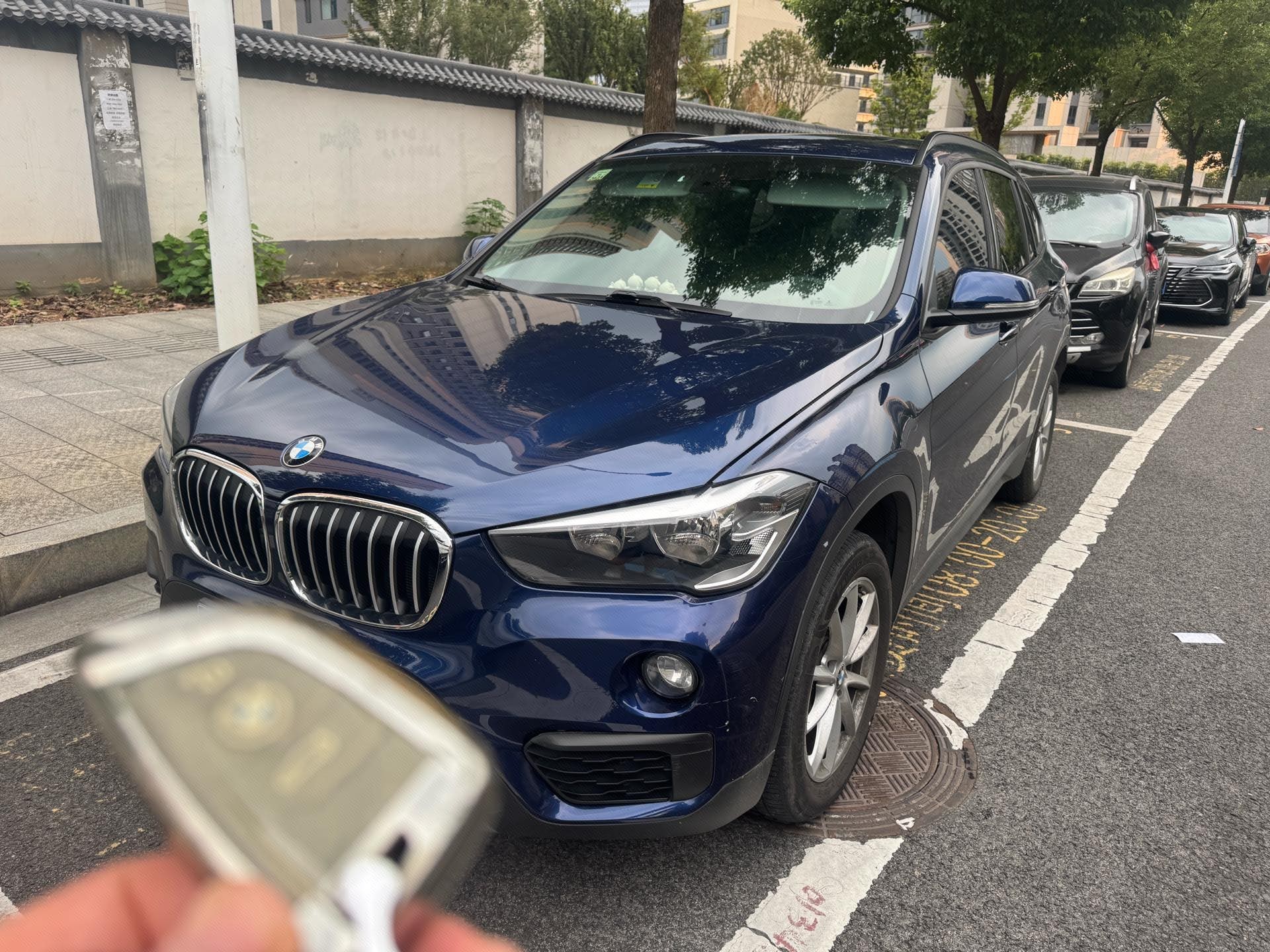 BMW X1 2019 BMW X1 2019 car image