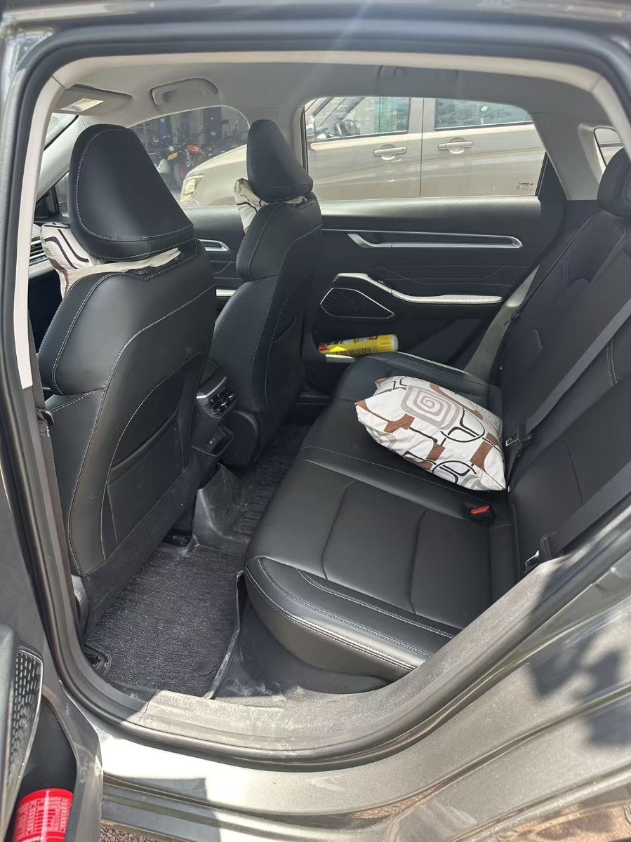 GEELY Emgrand 2024 #3 GEELY Emgrand 2024 car image #3