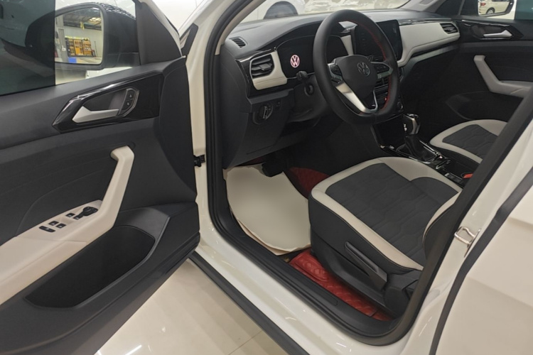 Volkswagen Tharu 2024 #16 Volkswagen Tharu 2024 car image #16