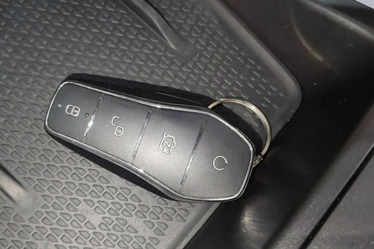 BYD YuanUP 2025 #9 BYD YuanUP 2025 immagine di auto #9