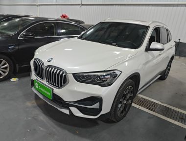 BMW X1 2022 BMW X1 2022 car image