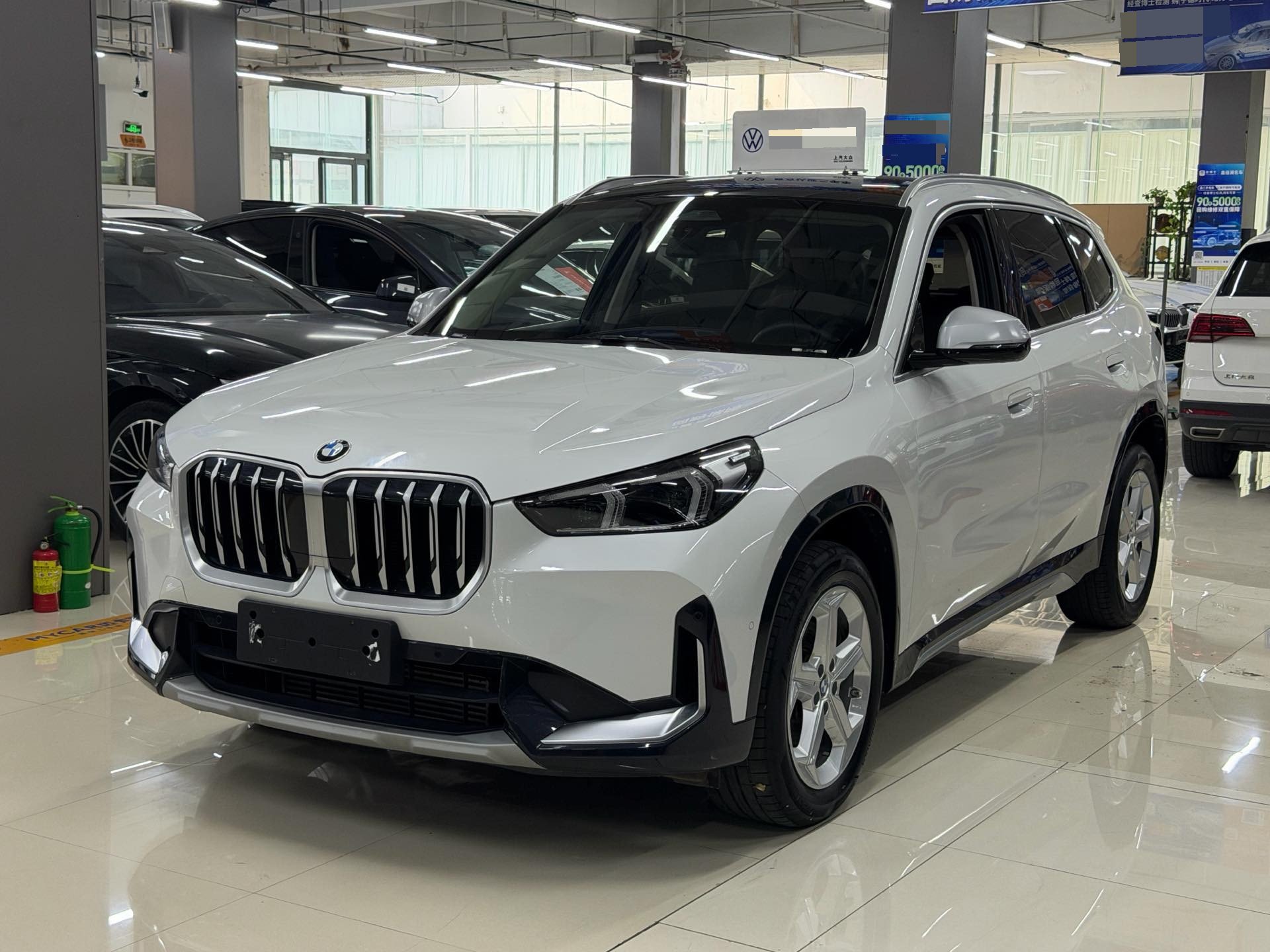 BMW X1 2023 car image 