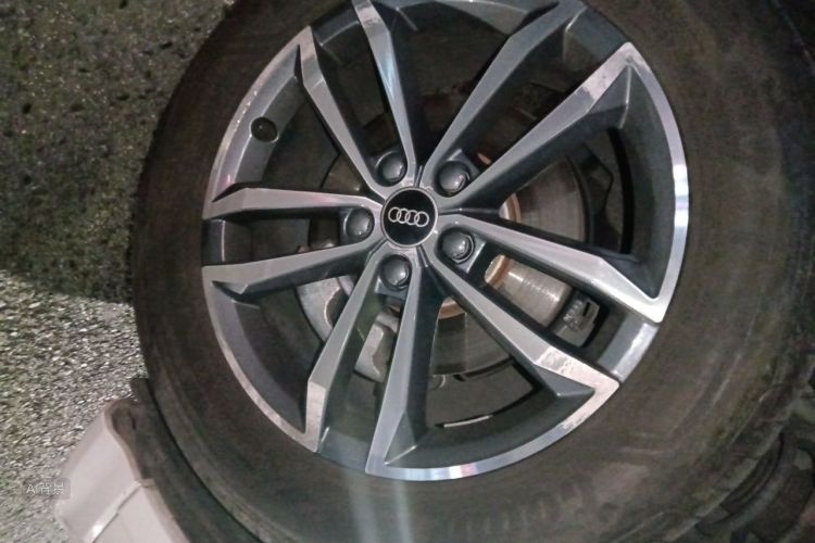 Audi Q3 2021 imagem de carro #9