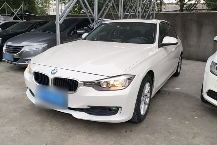 BMW 3 Series 2015 car image #2