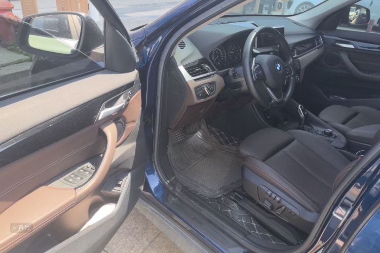 BMW X1 2020 car image #18