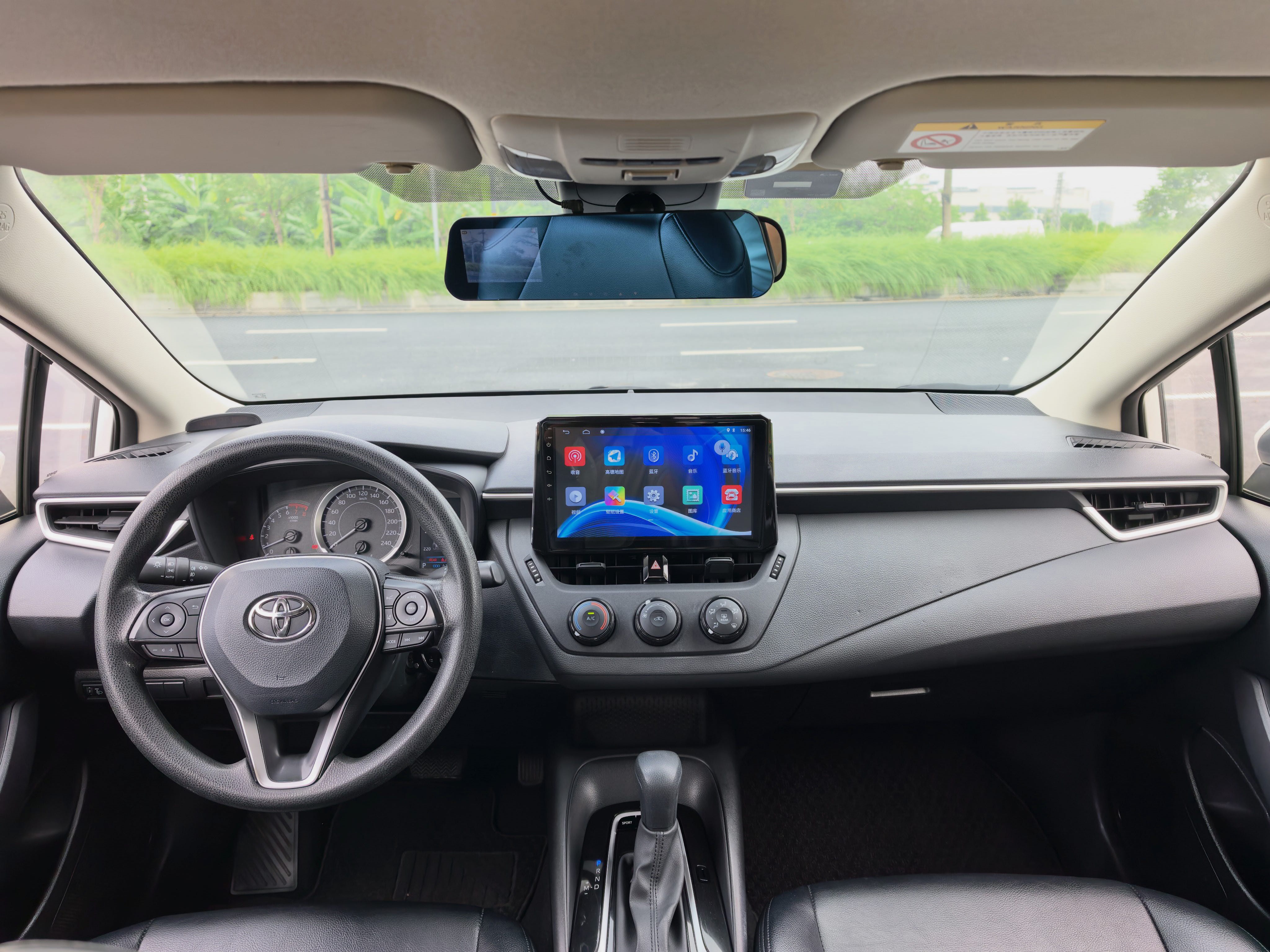 Toyota Corolla 2019 #6 Toyota Corolla 2019 car image #6