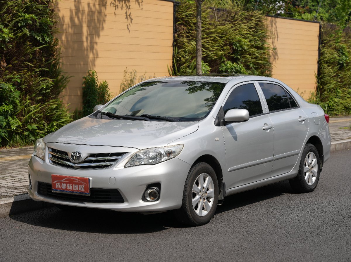 Toyota Corolla 2012 immagine di auto 
