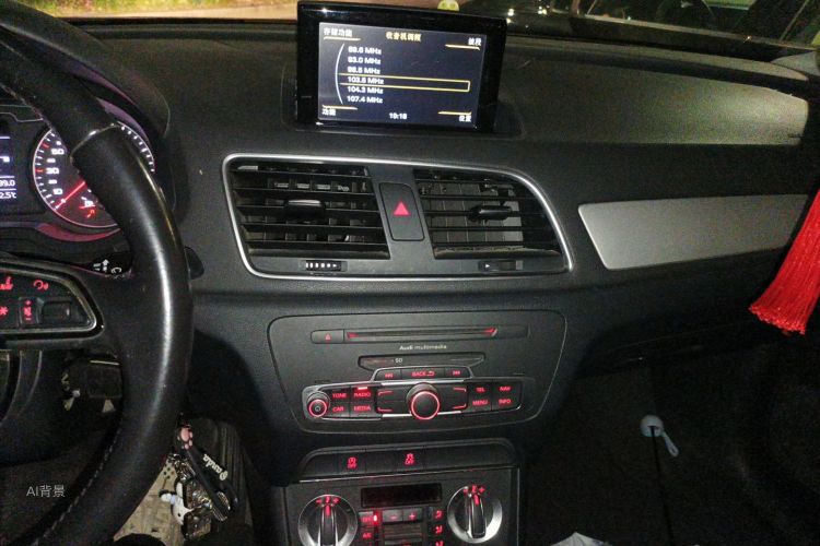 Audi Q3 2015 #15 Audi Q3 2015 car image #15