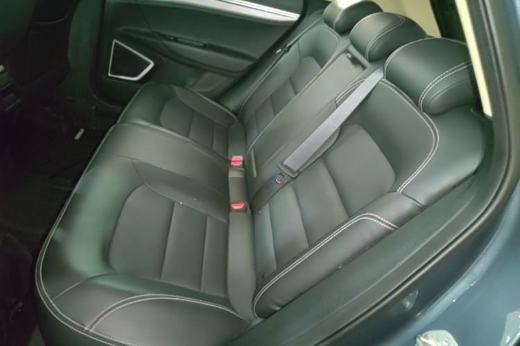 GEELY Emgrand GS 2019 car image #17