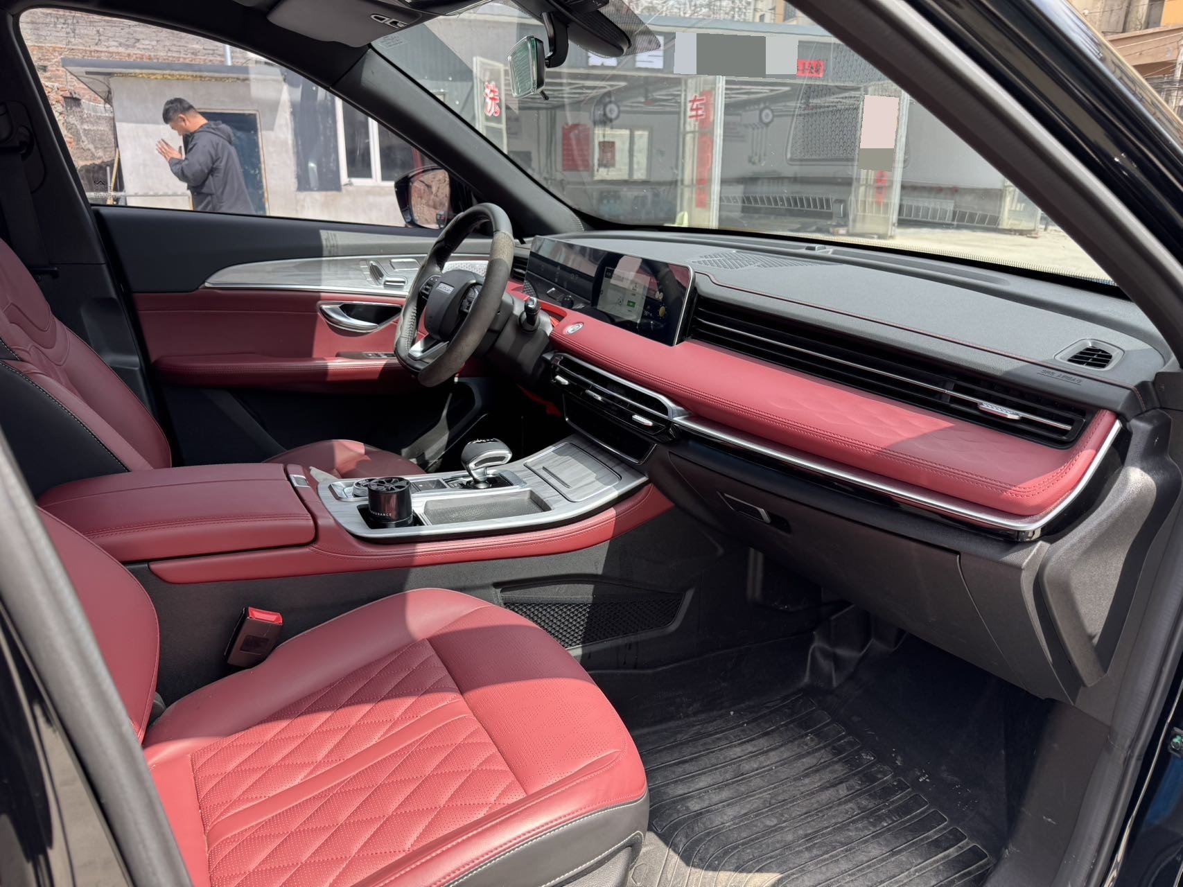 Jetour X70 PLUS 2023 car image #10