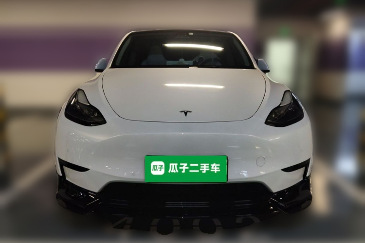 Tesla Model Y 2022 car image #3