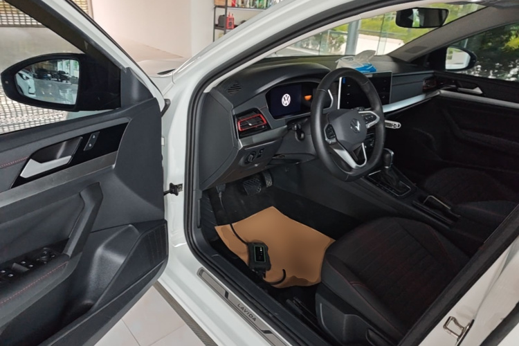 Volkswagen Lavida 2022 car image #16