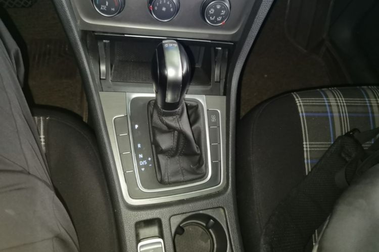 Volkswagen Golf 2015 #14 Volkswagen Golf 2015 car image #14