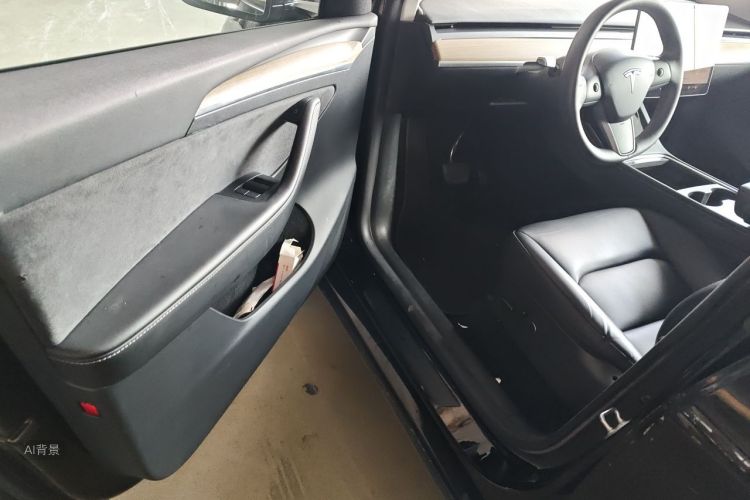 Tesla Model Y 2022 #18 Tesla Model Y 2022 car image #18