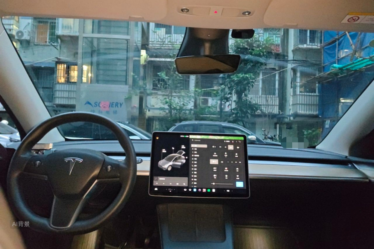 Tesla Model Y 2021 immagine di auto #20