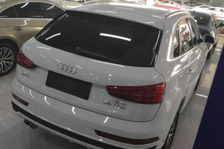 Audi Q3 2019 #7 Audi Q3 2019 car image #7