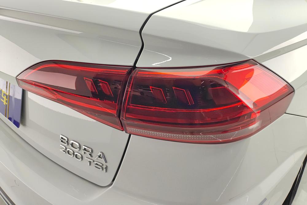 Volkswagen Bora 2022 car image #11