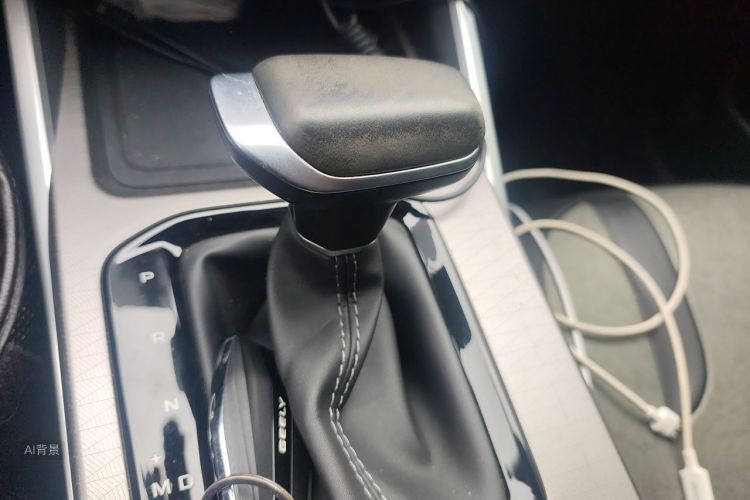 GEELY Emgrand 2022 image de voiture #16