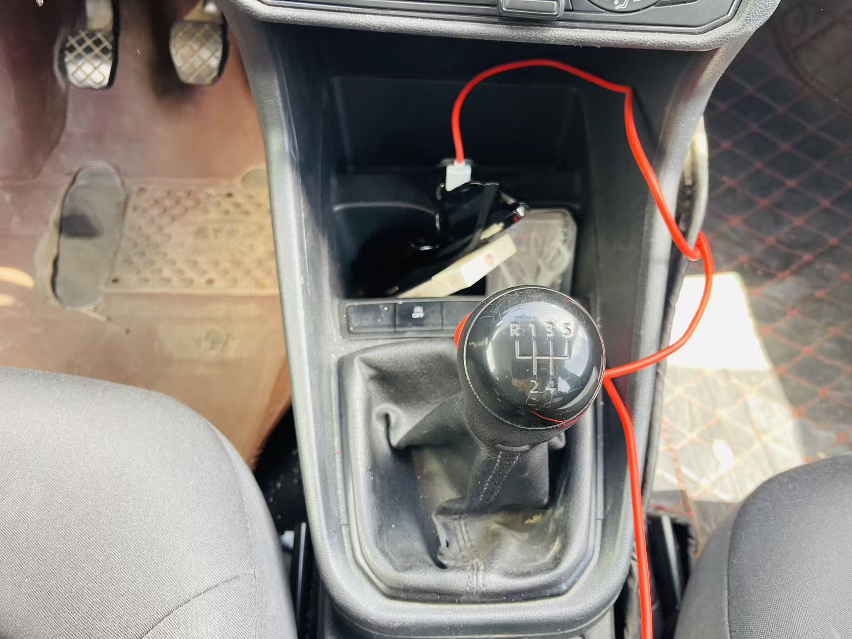 Volkswagen Santana 2021 صورة سيارة #14