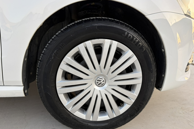 Volkswagen Polo 2017 #8 Volkswagen Polo 2017 car image #8