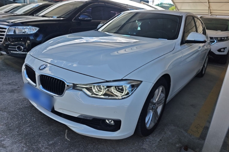 BMW 3 Series 2017 car image #2