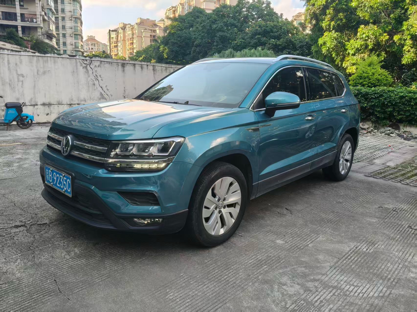 2019 2019 car image